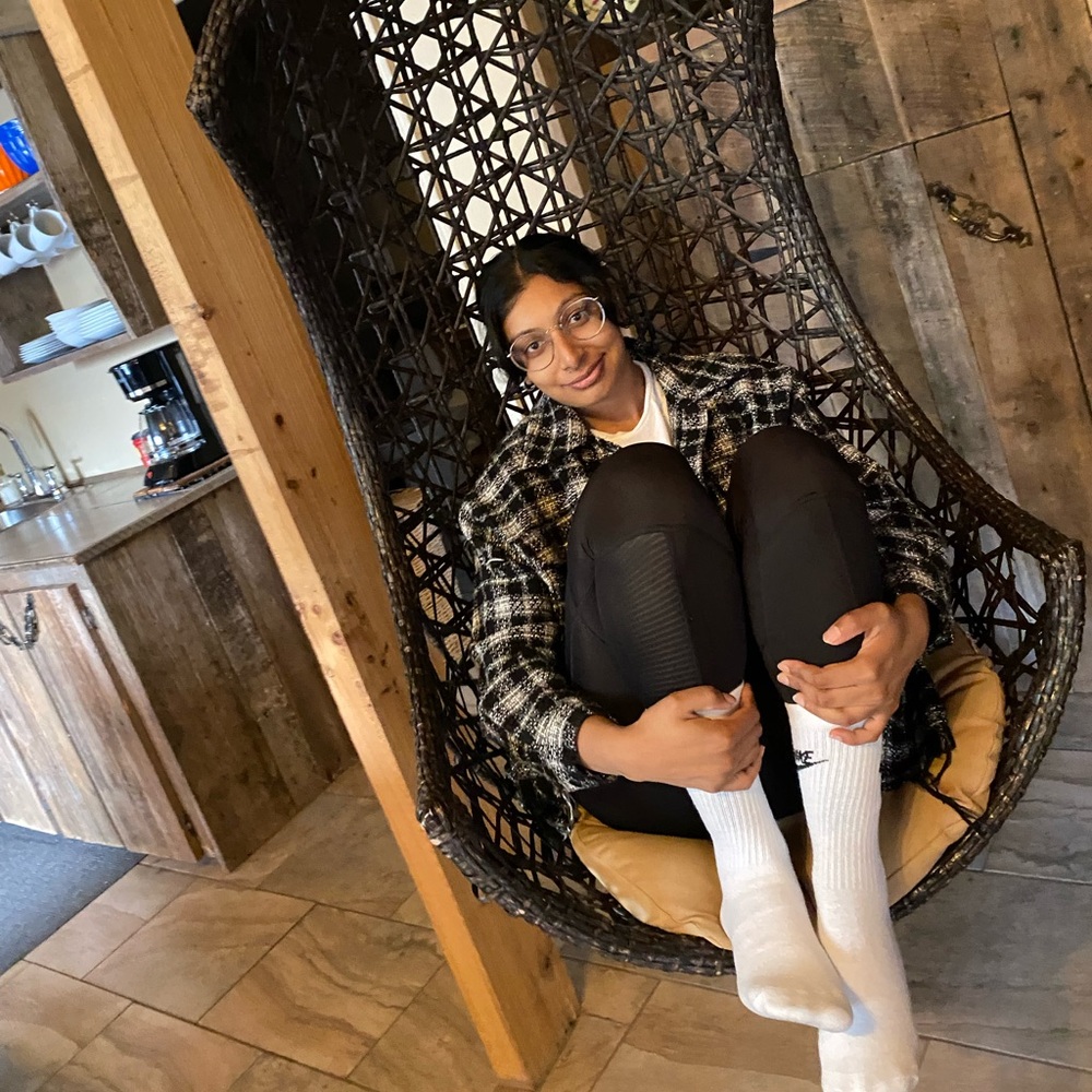 Meet your Posher, Roshni